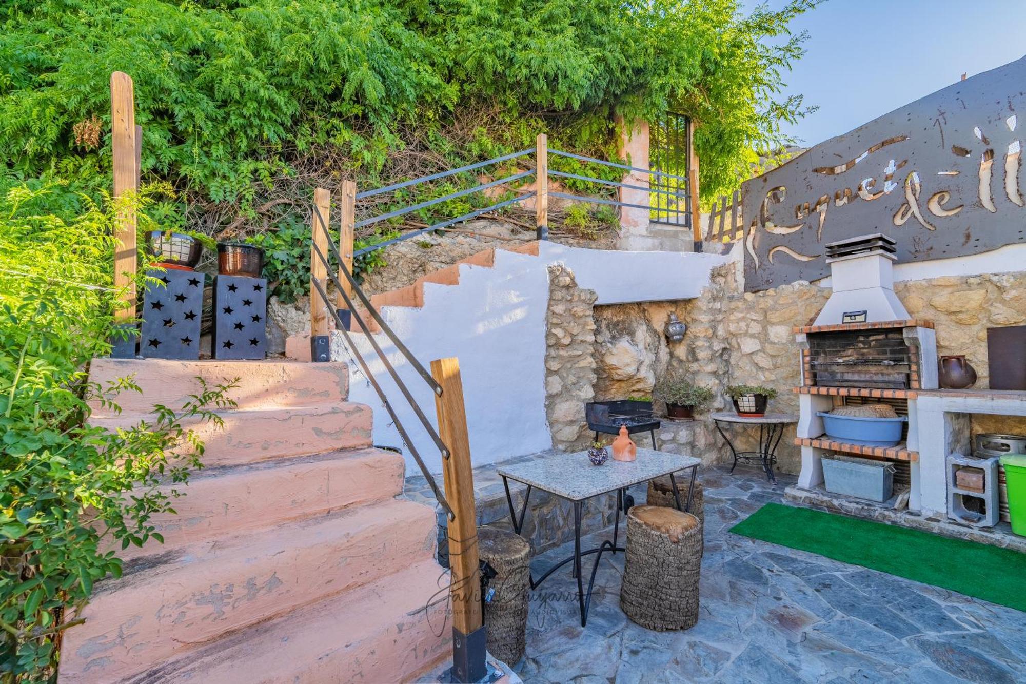 فيلا Casa Cuquet De Llum Onil المظهر الخارجي الصورة