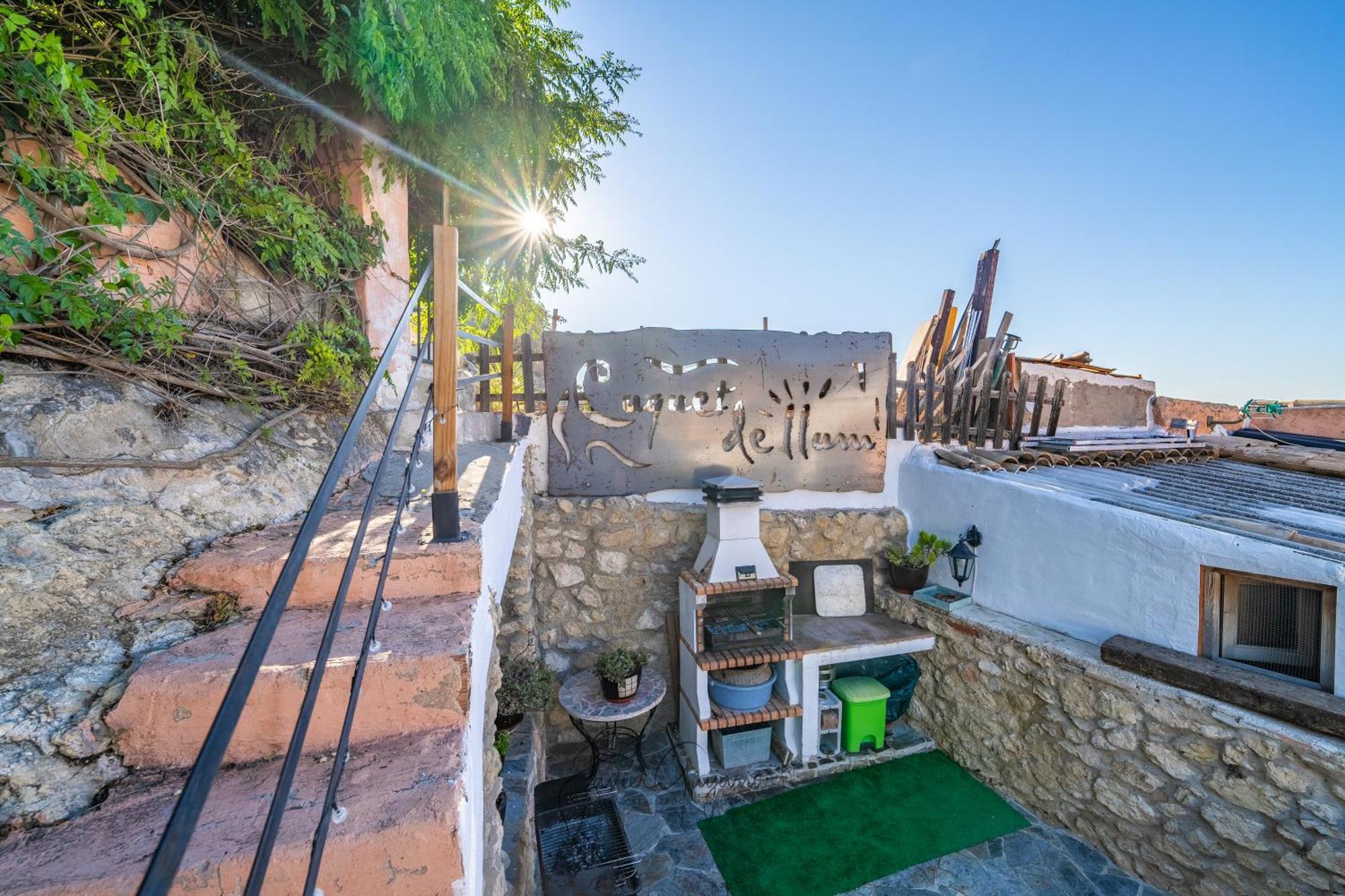 فيلا Casa Cuquet De Llum Onil المظهر الخارجي الصورة